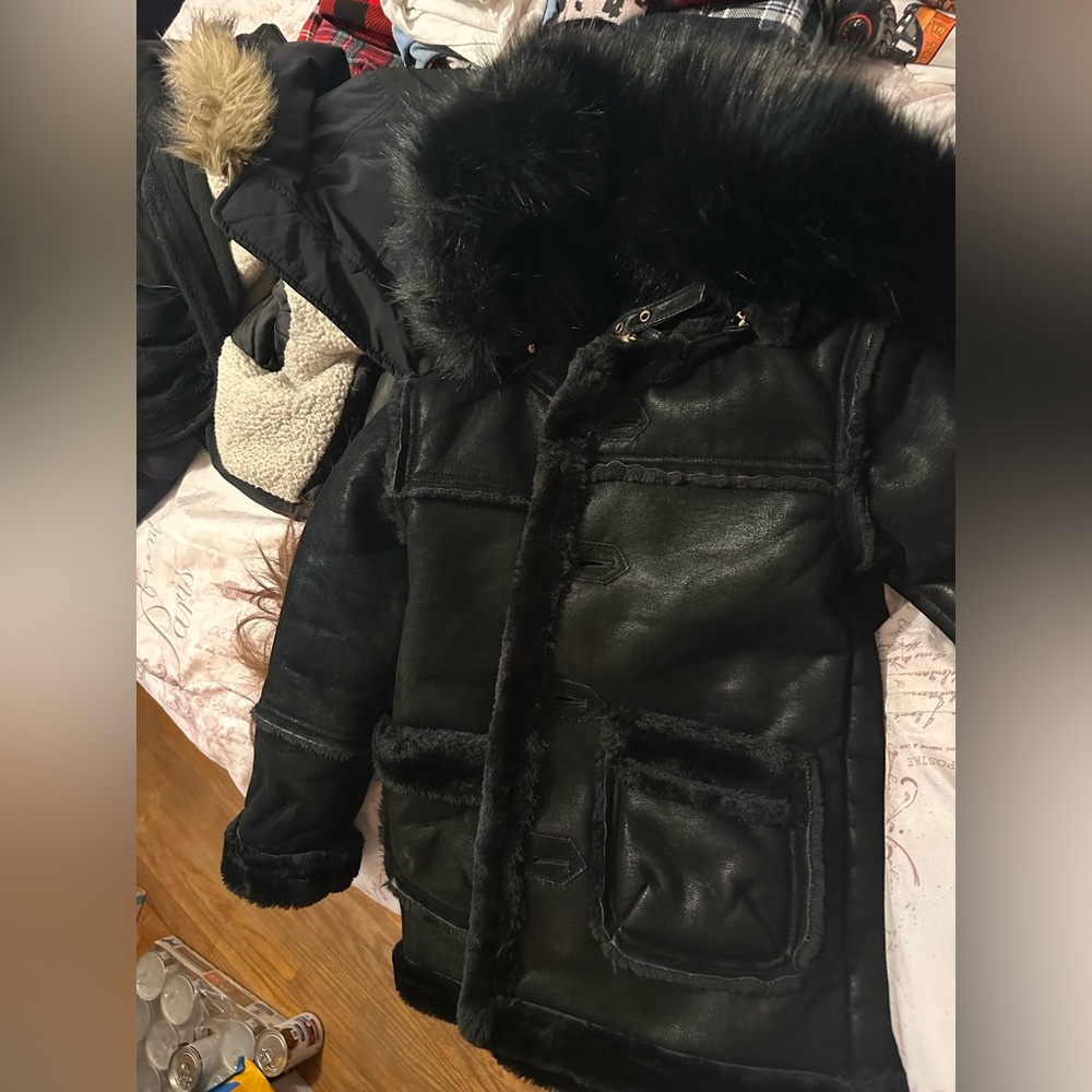 Dakoma Outerwear Size 5 Boys Black Suede With Fur Jacket